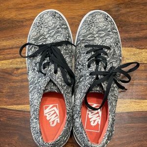 Henna Print Vans